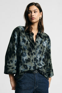 Chemise léopard grisé- PLEASE