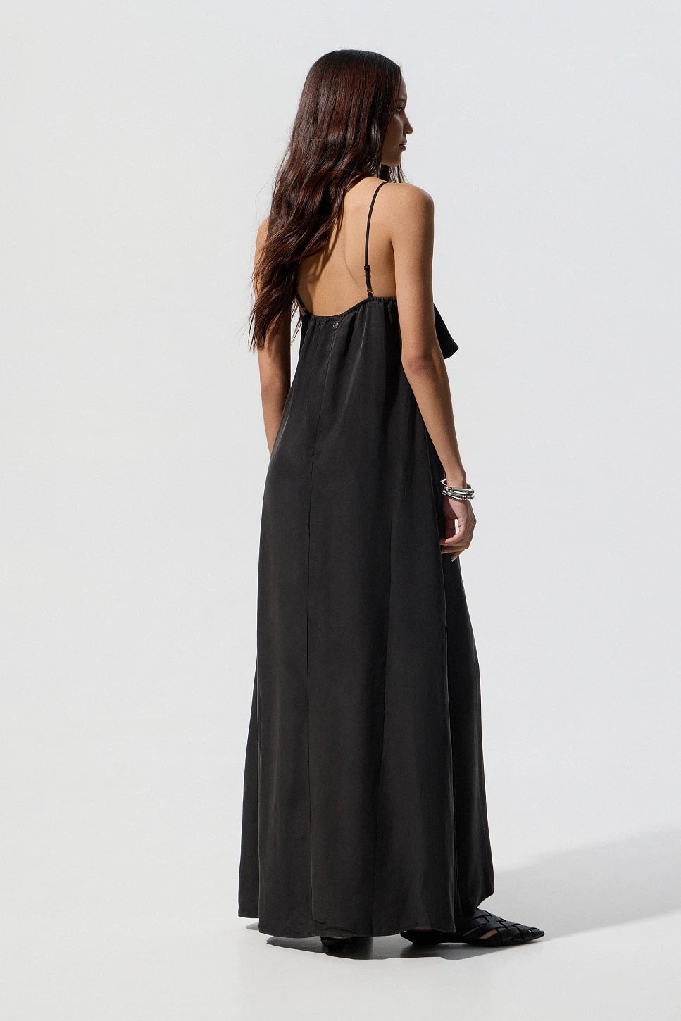 Robe longue noire cloutée - BSB
