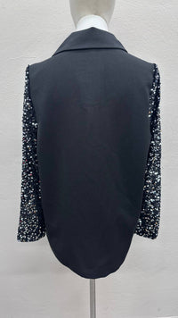 Blazer noir avec manches sequins
