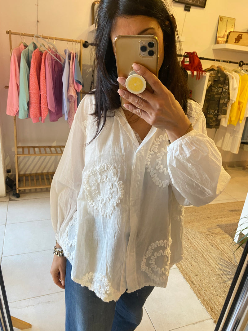 Chemise blanche brodée