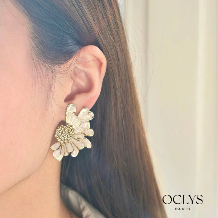 Oclys - Boucles d'oreilles demi fleur acier inoxydable doré Ona