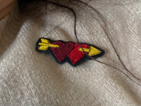 Broche Cœurs fléchés