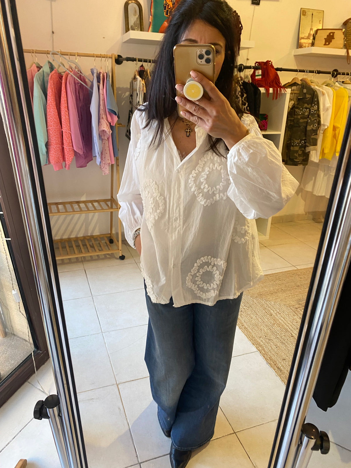Chemise blanche brodée
