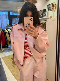 Blouson suédine rose poudré- LOU