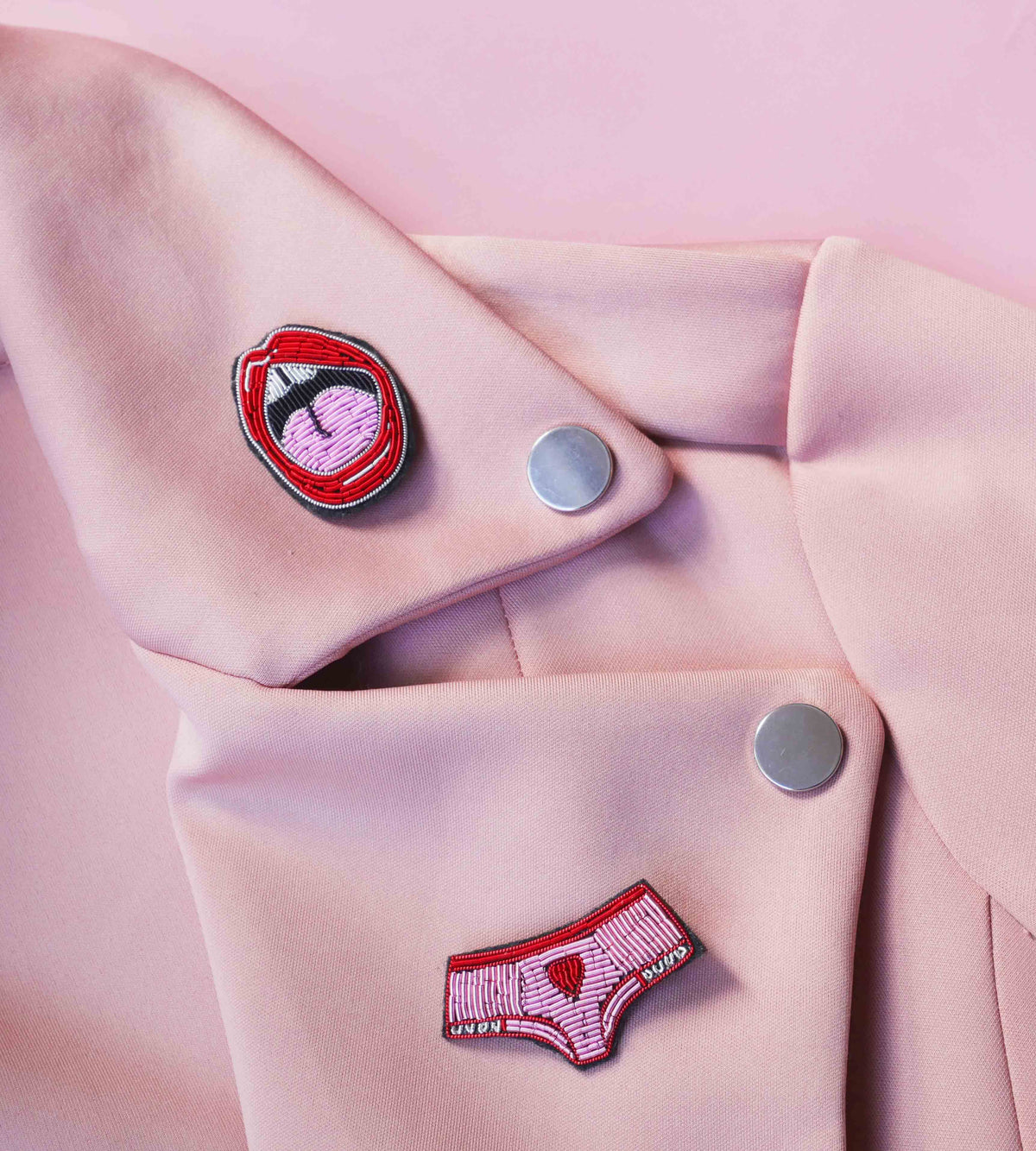 Broche Bouche - Broderie Fait Main Cannetille